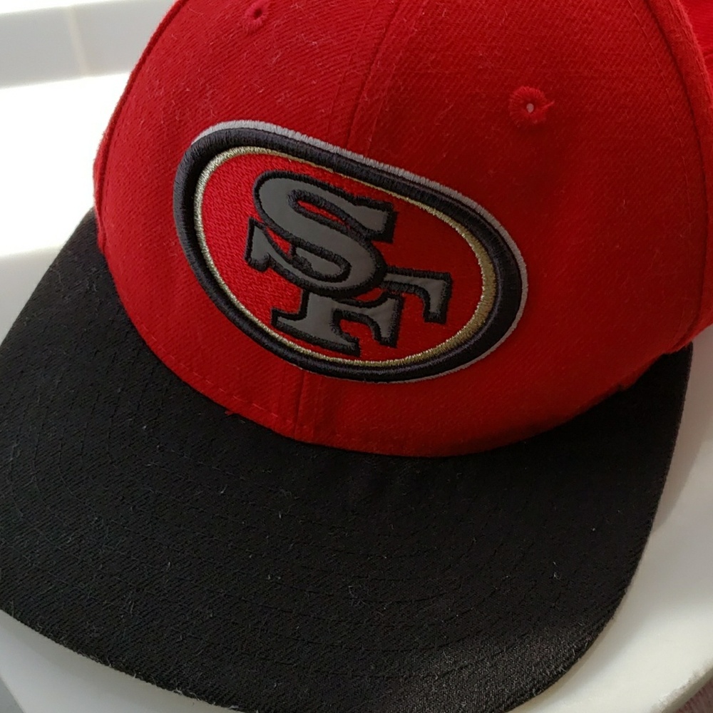 NFL fly your own flag hat